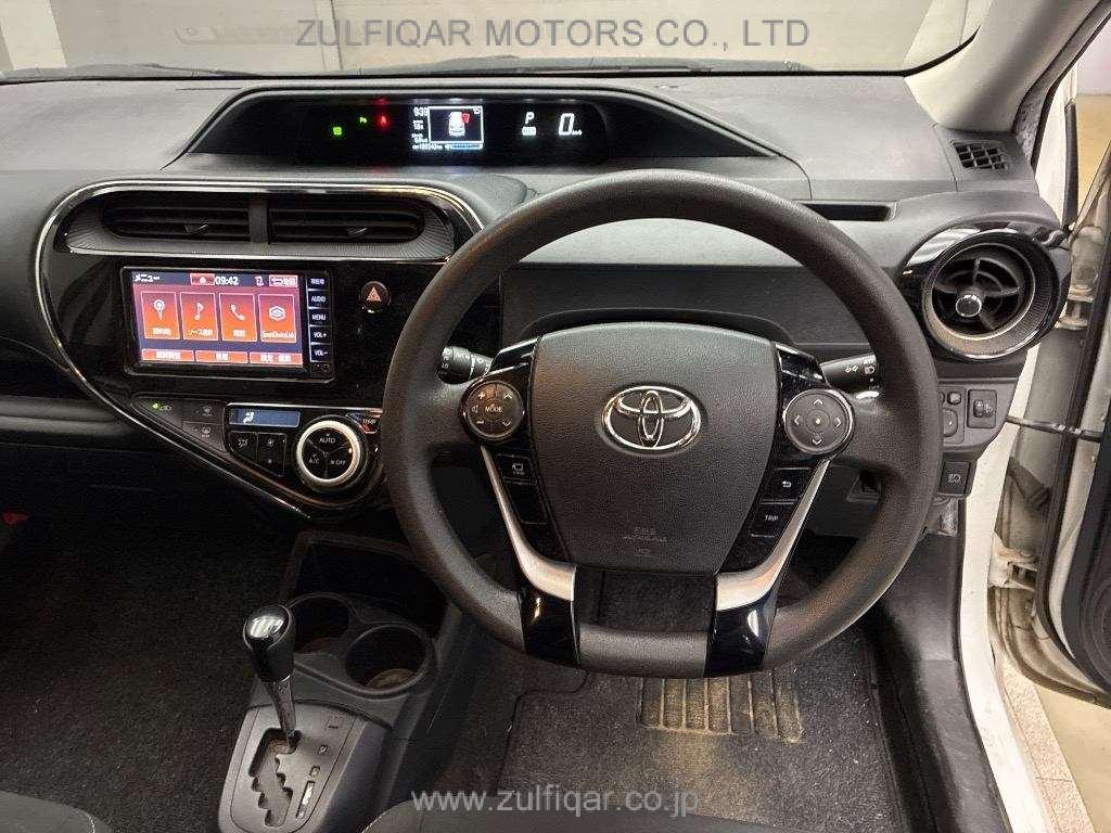 TOYOTA AQUA 2021 Image 6