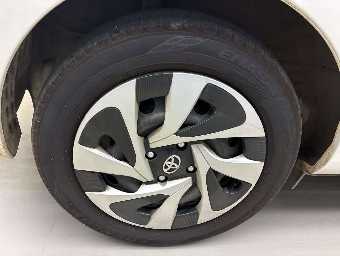 TOYOTA AQUA 2021 Image 10