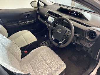 TOYOTA AQUA 2021 Image 5