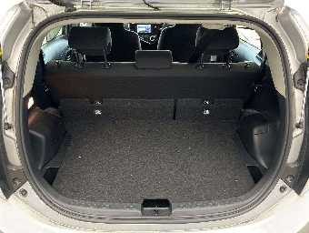 TOYOTA AQUA 2021 Image 9