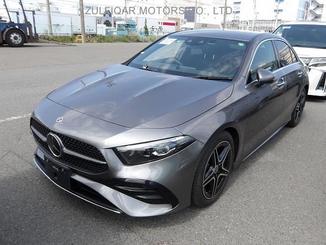 MERCEDES BENZ A CLASS 2023 Image 2