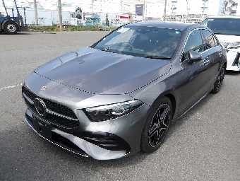 MERCEDES BENZ A CLASS 2023 Image 2