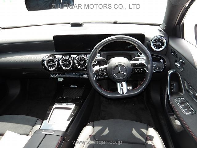 MERCEDES BENZ A CLASS 2023 Image 12