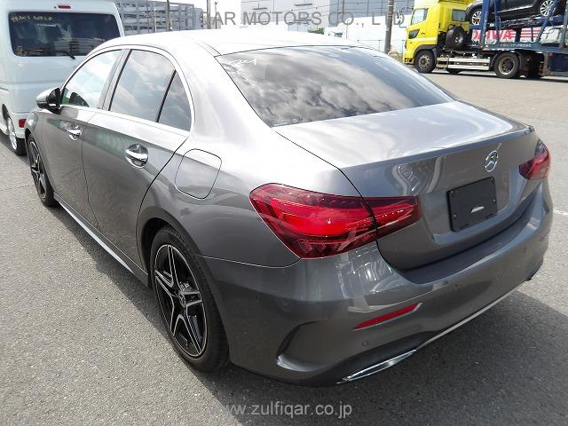 MERCEDES BENZ A CLASS 2023 Image 3
