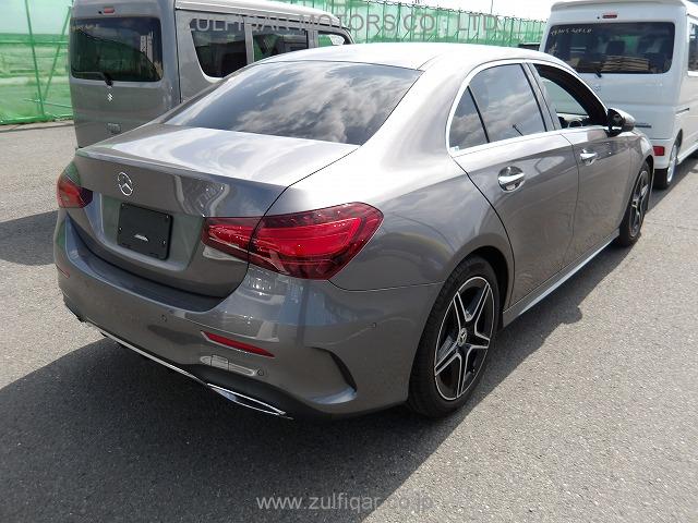 MERCEDES BENZ A CLASS 2023 Image 4