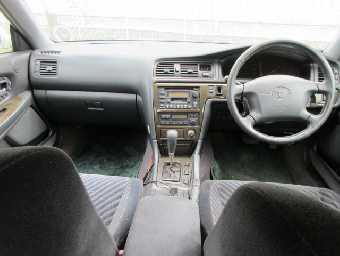TOYOTA MARK II 1997 Image 9