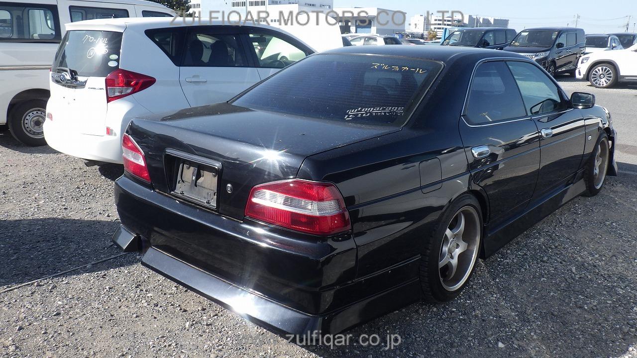 NISSAN LAUREL 1998 Image 4