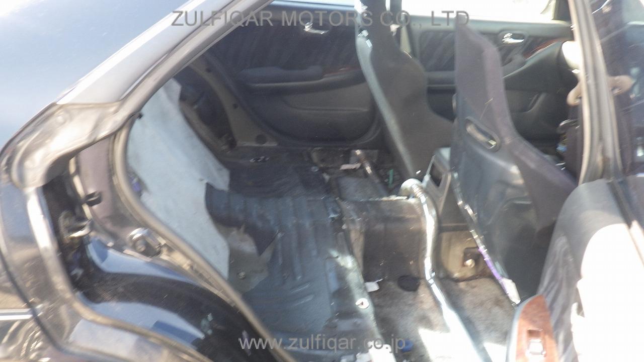 NISSAN LAUREL 1998 Image 10