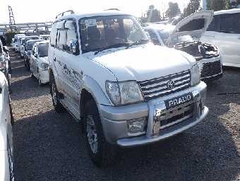 TOYOTA PRADO 2001 Image 2
