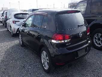 VOLKSWAGEN GOLF 2012 Image 3