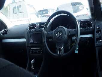 VOLKSWAGEN GOLF 2012 Image 5