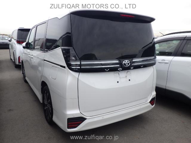 TOYOTA VOXY 2023 Image 3