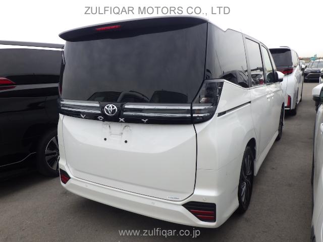 TOYOTA VOXY 2023 Image 4