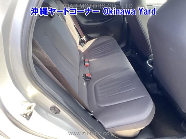 TOYOTA YARIS 2023 Image 9