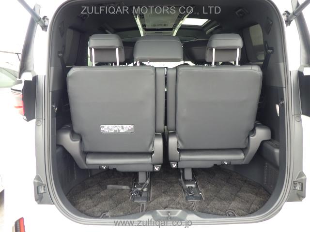 TOYOTA VELLFIRE 2023 Image 10