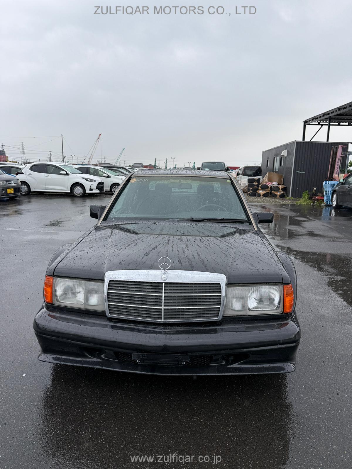 MERCEDES BENZ 190 CLASS 1991 Image 2