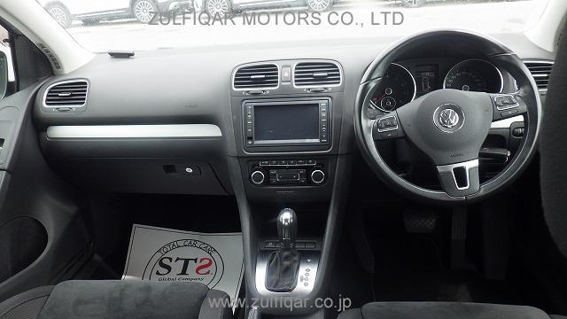 VOLKSWAGEN GOLF 2012 Image 12