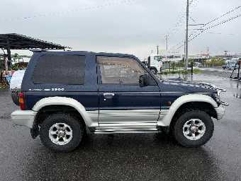 MITSUBISHI PAJERO 1994 Image 4