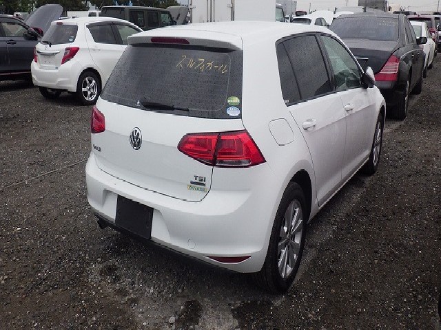 VOLKSWAGEN GOLF 2013 Image 22