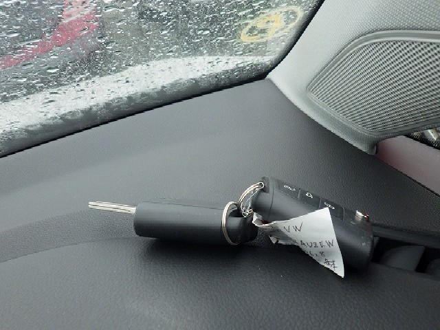 VOLKSWAGEN GOLF 2013 Image 27