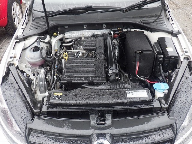 VOLKSWAGEN GOLF 2013 Image 34