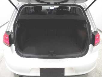 VOLKSWAGEN GOLF 2013 Image 8