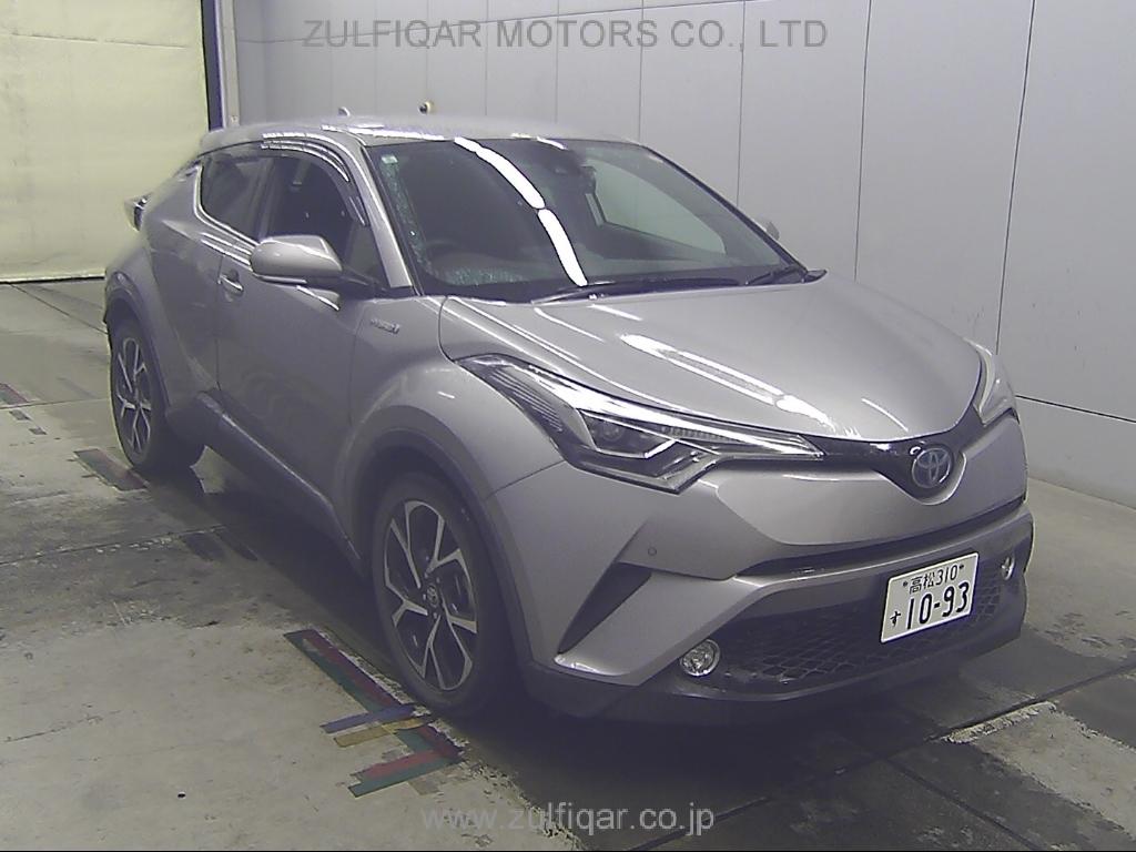 TOYOTA C-HR 2018 Image 2