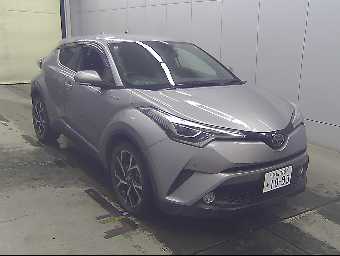 TOYOTA C-HR 2018 Image 2