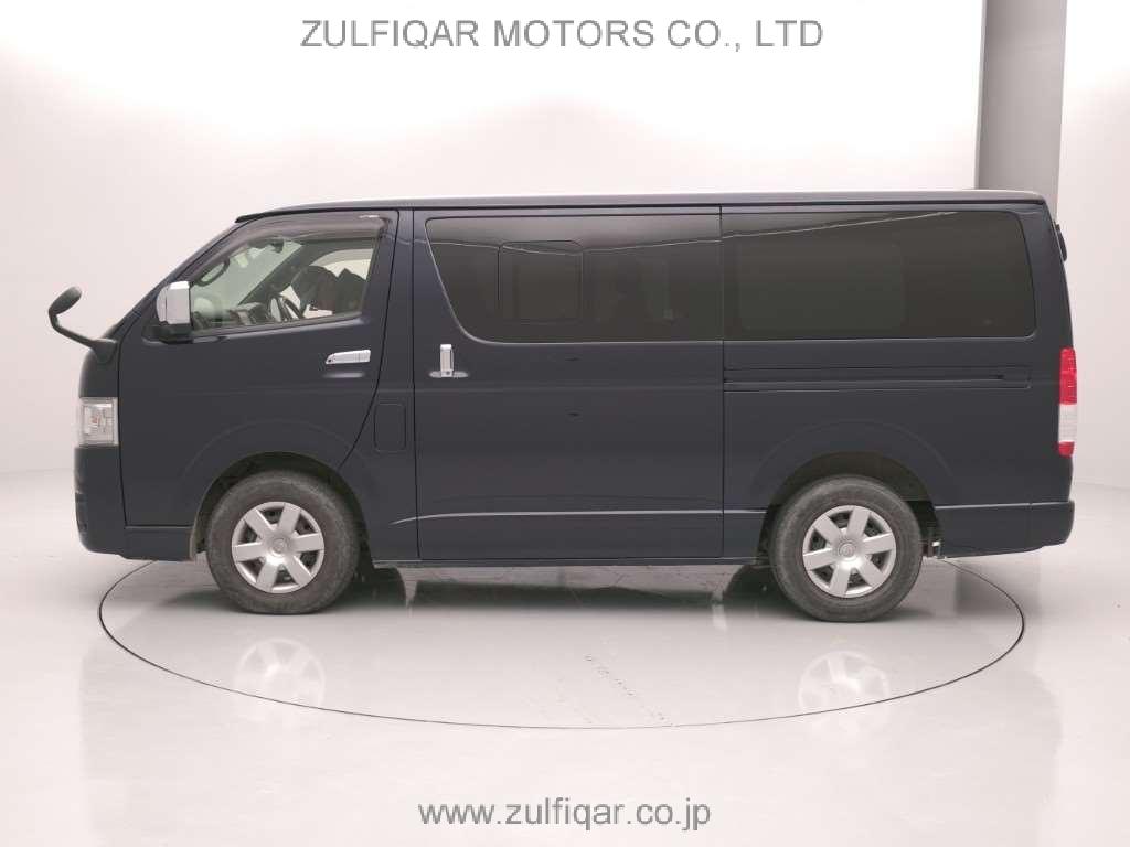 TOYOTA HIACE VAN 2022 Image 5