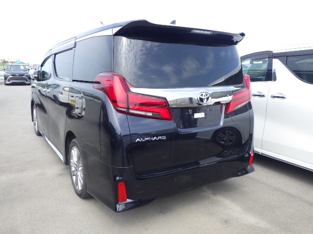 TOYOTA ALPHARD 2022 Image 21