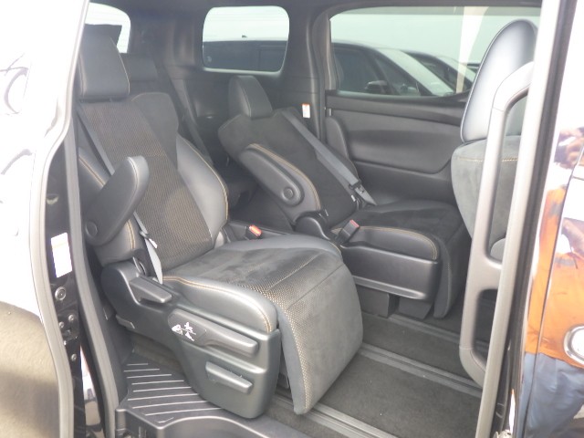 TOYOTA ALPHARD 2022 Image 26