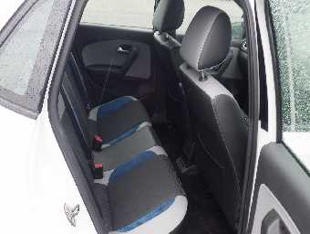 VOLKSWAGEN POLO 2013 Image 11