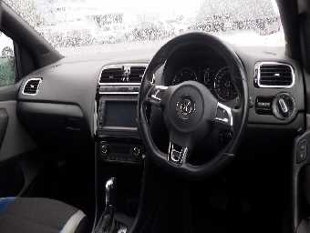 VOLKSWAGEN POLO 2013 Image 5