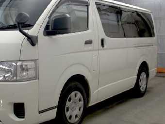 TOYOTA HIACE 2022 Image 4