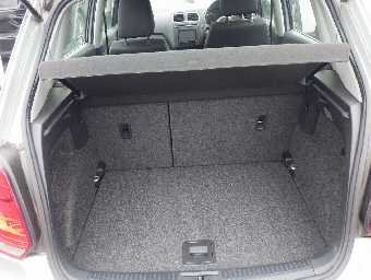 VOLKSWAGEN POLO 2012 Image 12
