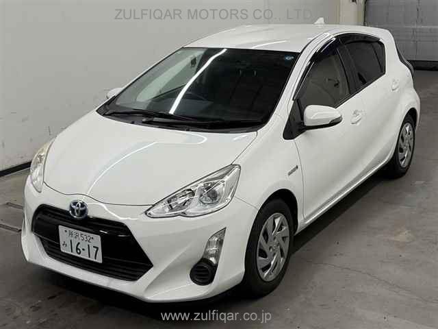 TOYOTA AQUA 2015 Image 4