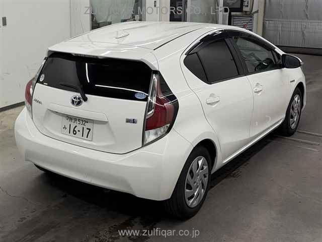 TOYOTA AQUA 2015 Image 5