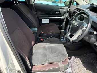 TOYOTA AQUA 2015 Image 7