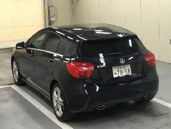 MERCEDES BENZ A CLASS 2013 Image 2