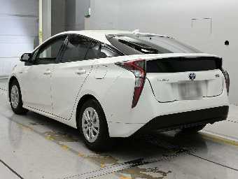 TOYOTA PRIUS 2017 Image 6