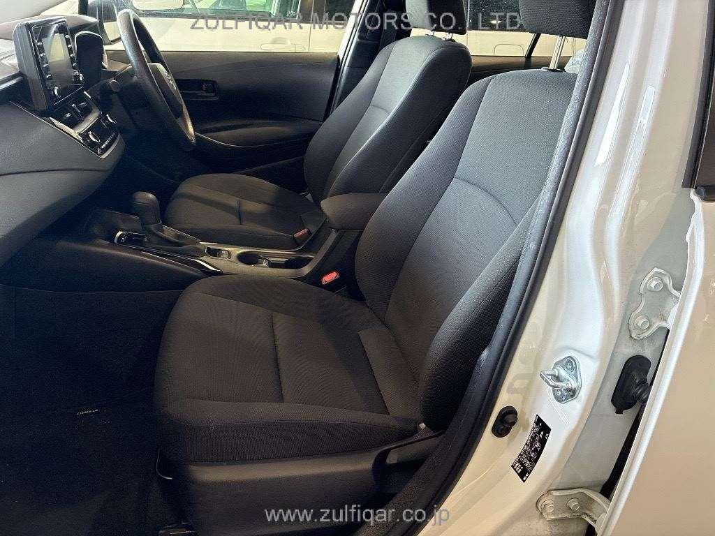 TOYOTA COROLLA 2022 Image 9