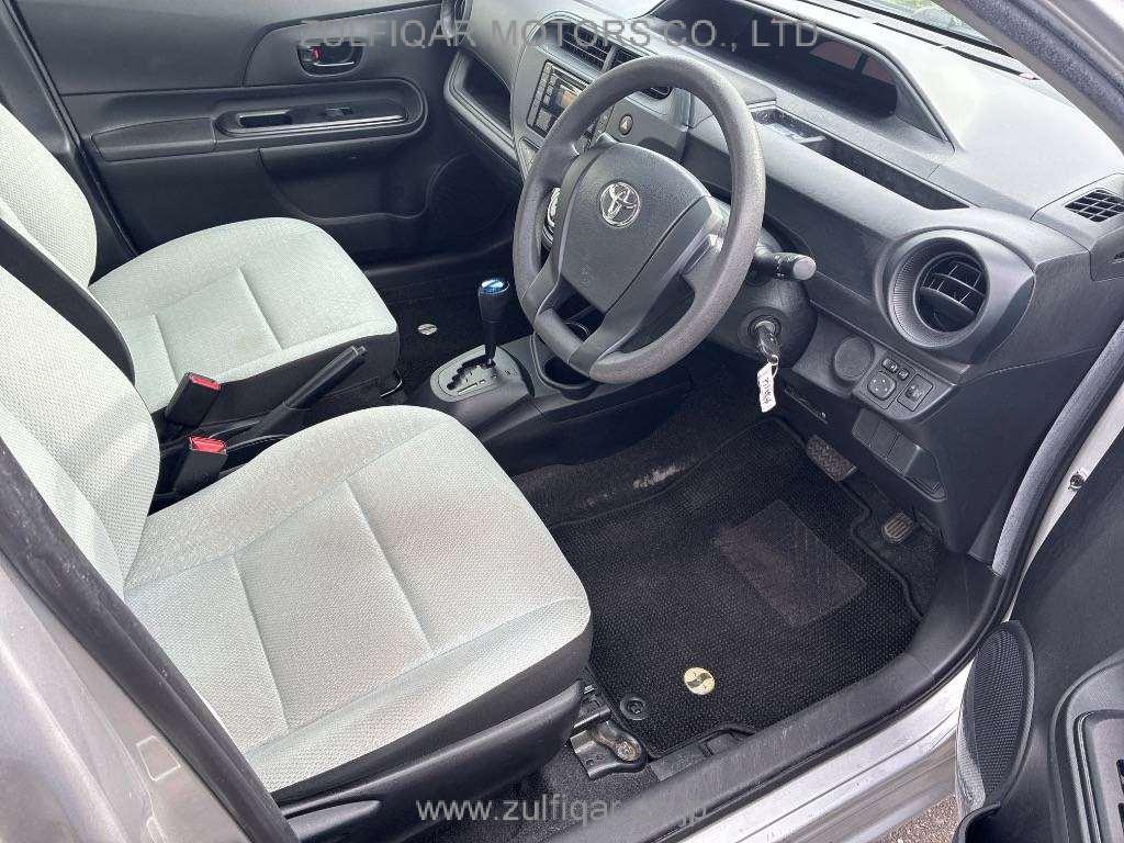 TOYOTA AQUA 2019 Image 5