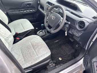 TOYOTA AQUA 2019 Image 5