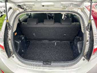 TOYOTA AQUA 2019 Image 8