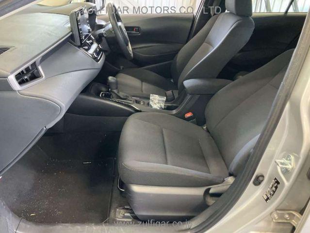 TOYOTA COROLLA TOURING 2020 Image 11