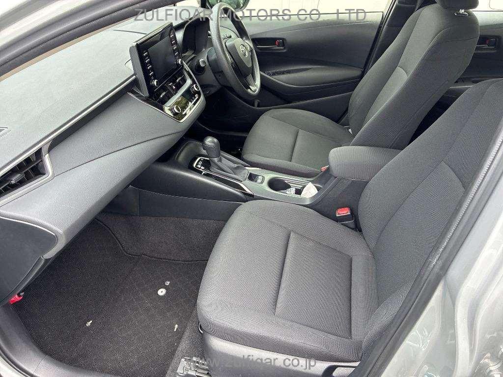 TOYOTA COROLLA 2021 Image 8