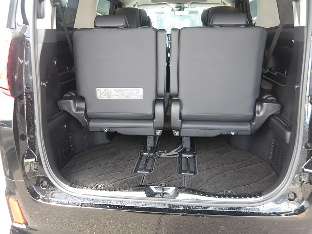 TOYOTA ALPHARD 2022 Image 22