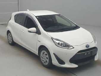 TOYOTA AQUA 2019 Image 3