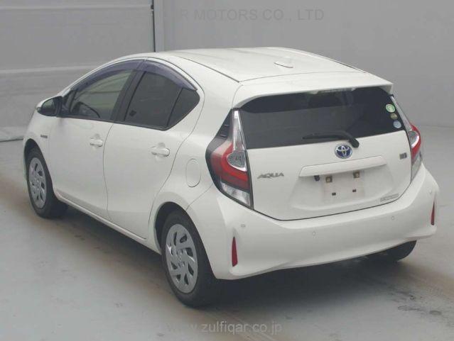 TOYOTA AQUA 2019 Image 4