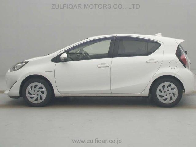 TOYOTA AQUA 2019 Image 5